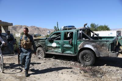 7 killed in Afghan bomb blasts