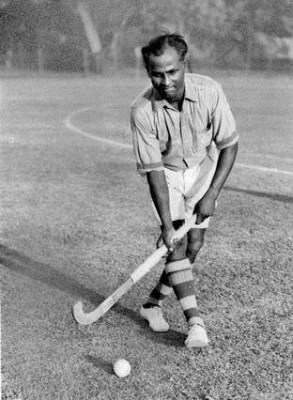After much delay, hockey wizard Dhyan Chand's biopic on its way