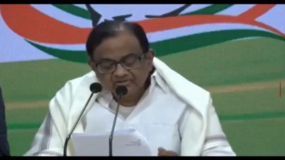 Chidambaram demands cash transfer for those grappling with economic hardship