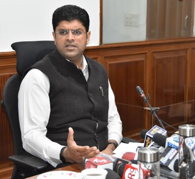 Dushyant Chautala hopes for solution to farmers' protest in 48 hrs