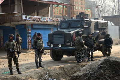 Gunfight breaks out in Kashmir's Baramulla district