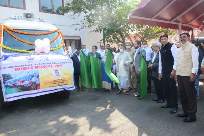 Mobile medical van launched for 20 Mumbai slums