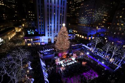Over 100,000 New Yorkers suffer from power loss on Christmas