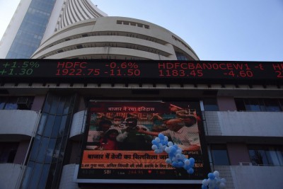 Global cues, profit booking dent equities, Sensex down 535 points (Roundup)