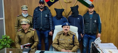 2 held in Gurugram for robbing people posing as police officers