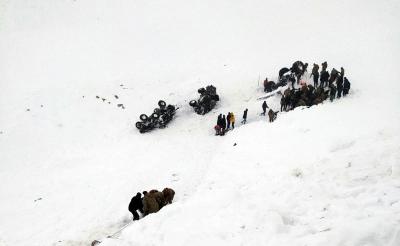 3 killed in avalanche in Russian ski resort