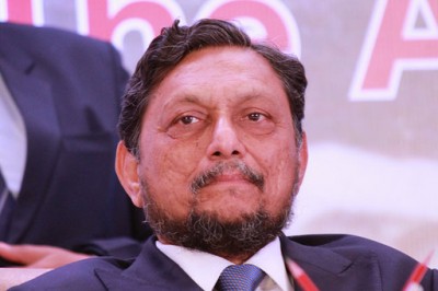 CJI urged to resume physical hearings in apex court