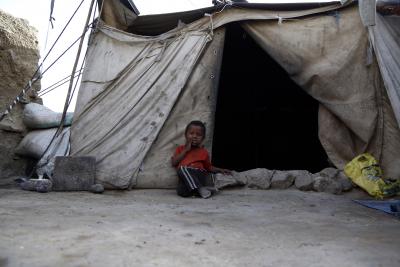 Displaced Yemeni families face harsh living conditions