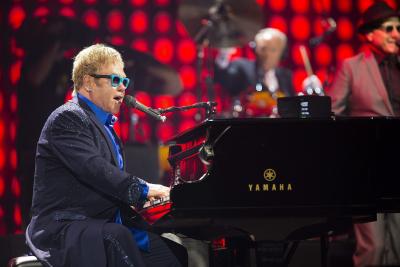 Elton John tired of singing same hits at concerts