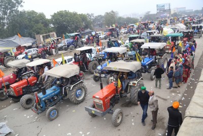 Farmers hold tractor rally, say it's 'rehearsal' for Jan 26 (Roundup)
