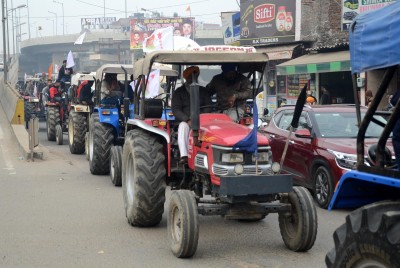 Farmers' leaders issue guidelines for R-Day tractor parade
