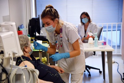 France registers 16,642 new coronavirus cases, 141 deaths