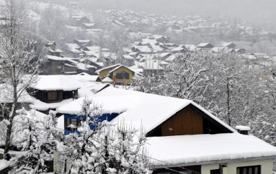 Fresh snowfall in Kashmir and Ladakh, more to follow
