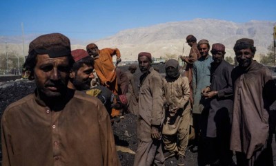 Hazaras refuse to end sit-in against Balochistan massacre