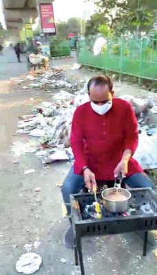 Lucknow man's barbeque protest to grill LMC over garbage pile