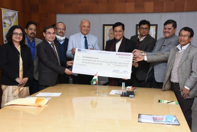 NRL pays first interim dividend of Rs 122 cr to Assam govt