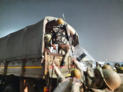 Situation normal at Ghazipur border as security forces withdrawn after midnight