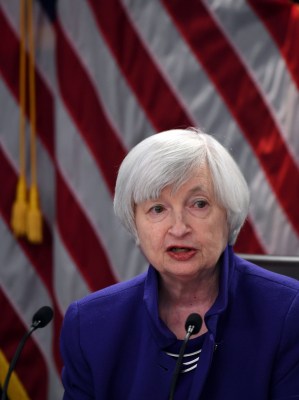 US Senate panel okays Yellen's nomination as Treasury Secy