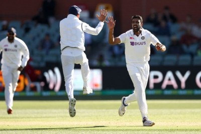2nd Test: Ashwin, Rohit put India in command on Day Two (Stumps)