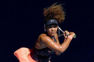 Aus Open: Osaka crushes Williams's 24th Grand Slam title bid