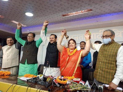 Bihar minister Bablu's wife leaves LJP to join the BJP
