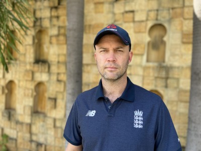 Coach Trott on thin ice as Eng batting falters, vows fightback