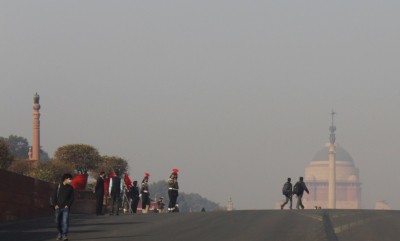 Fog to persist in northern India till Sunday: IMD