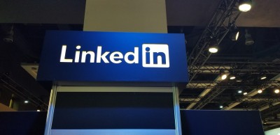 LinkedIn suffers over 2 hour long global outage, up now