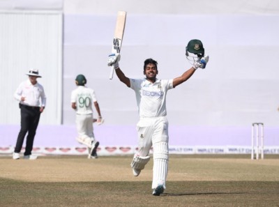 Miraz's maiden Test ton takes Bangladesh to strong position