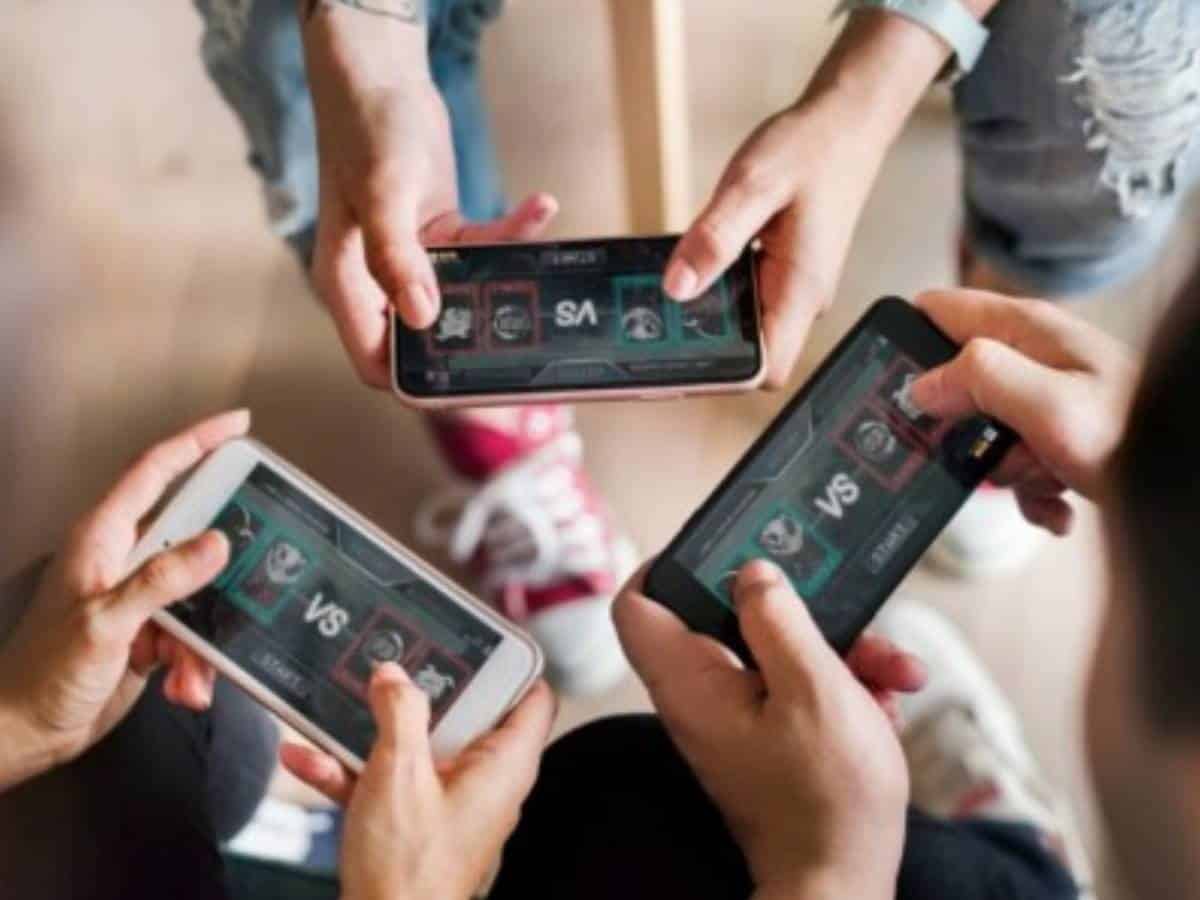 China's mobile game industry hits $2.8 bn: Report