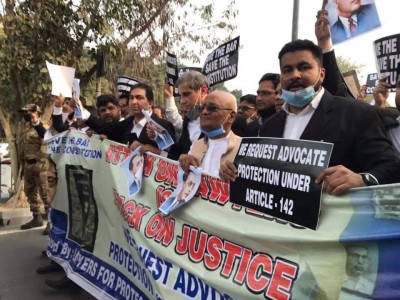 Scores of lawyers march to SC to protest 'atrocities' on them