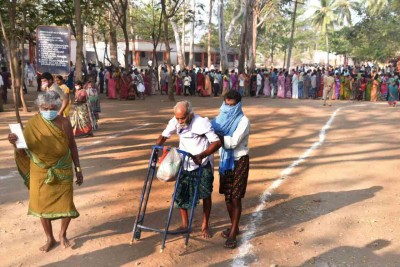 Siblings, senior citizens sparkle in Andhra panchayat polls