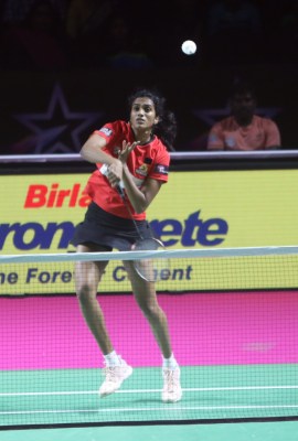 Sindhu moves out of Gpoichand Academy, to train at Gachibowli