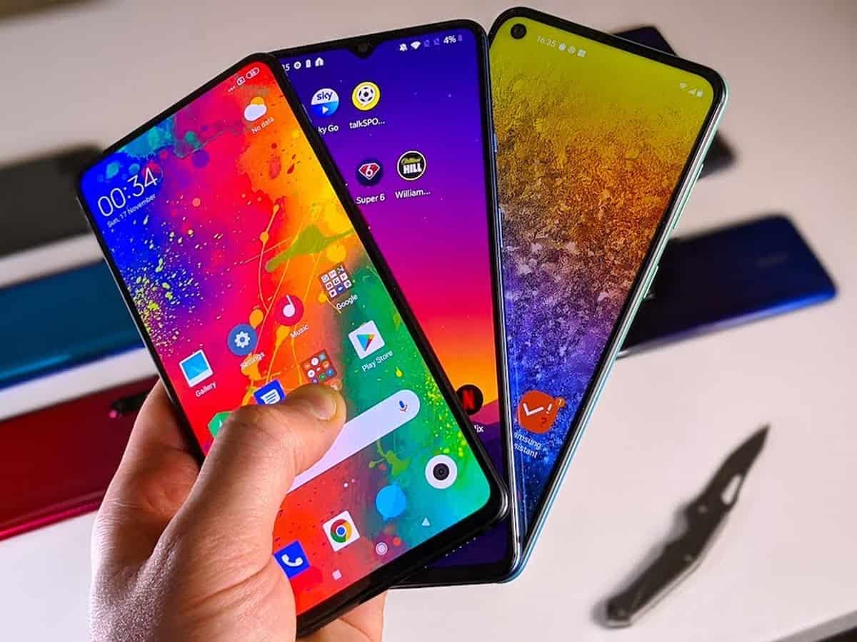 Global smartphone shipments to hit decade low in 2023, Apple near top spot