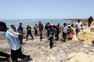 Some 300 illegal migrants rescued off Libyan coast: IOM