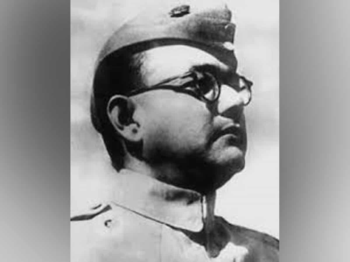 RSS plans to celebrate Netaji's birthday is to "partially exploit" his legacy : Daughter