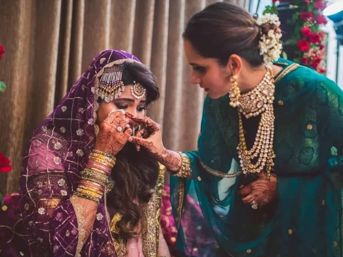 Sania Mirza pens heartfelt birthday note for sister Anam; calls her 'first baby'
