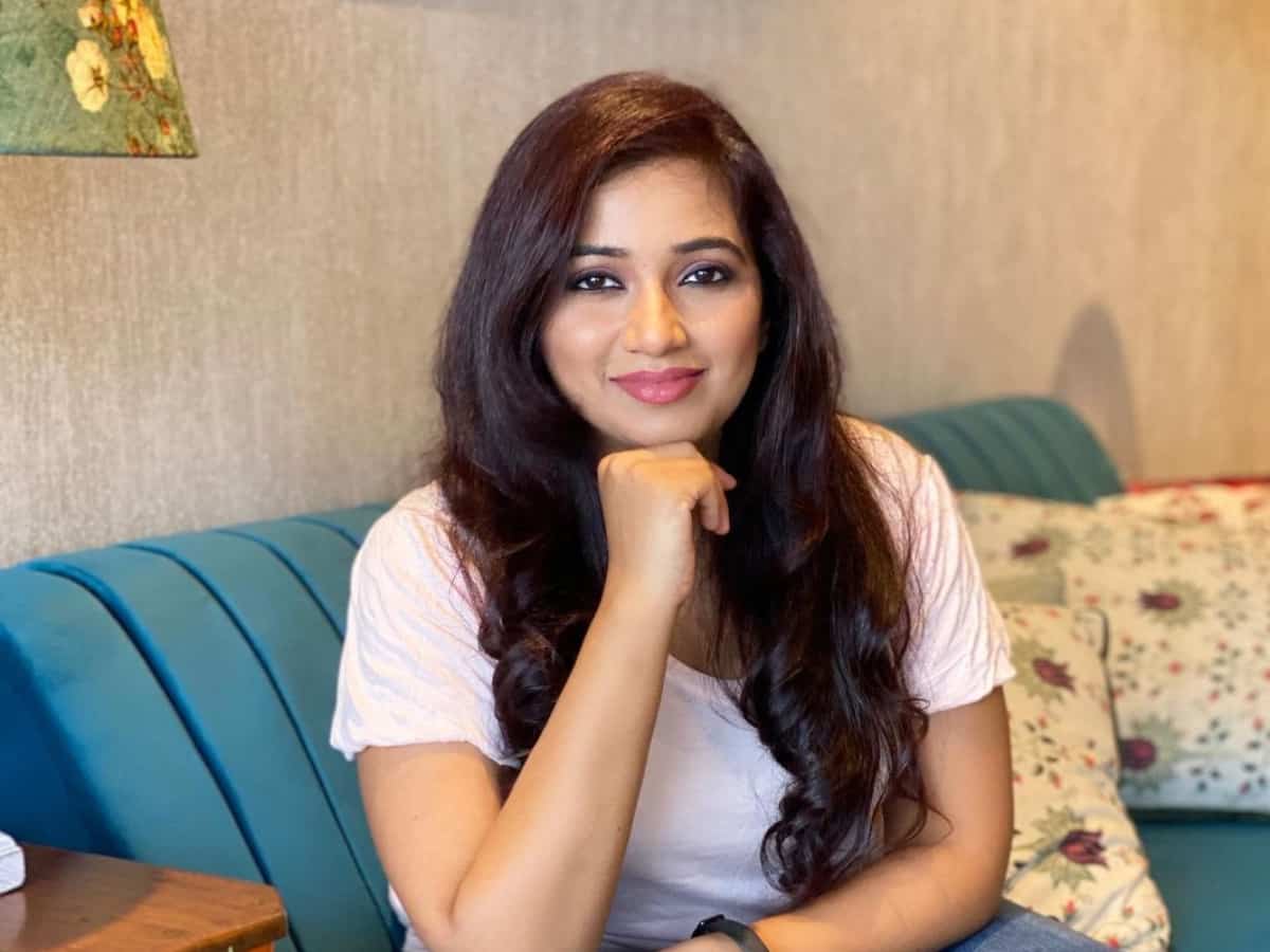 Singer Shreya Ghoshal to make acting debut soon