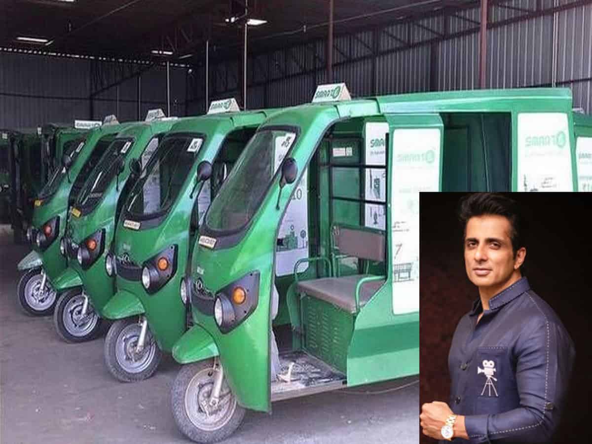 Sonu Sood distributes e-rickshaws to provide employment