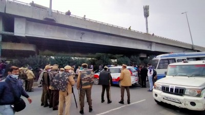 Gurugram police on high alert in view of expressway blockade