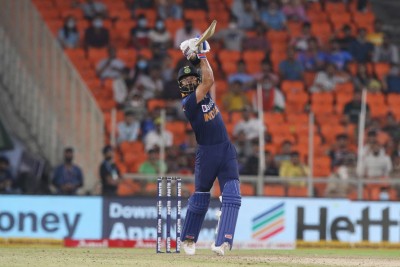 2nd T20I: Kishan's blitzkrieg powers India to 7-wkt win