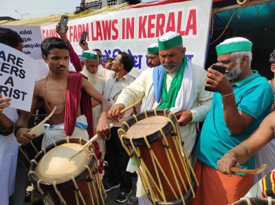 Kerala farmers' pour into protest site at Ghazipur border