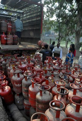 LPG, petroleum price hike rocks Lok Sabha on Monday
