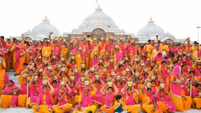 UP's Guru Dham Mandir turns Covid hotspot after congregation