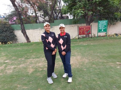 Women's pro golf: Bakshi sisters in forefront