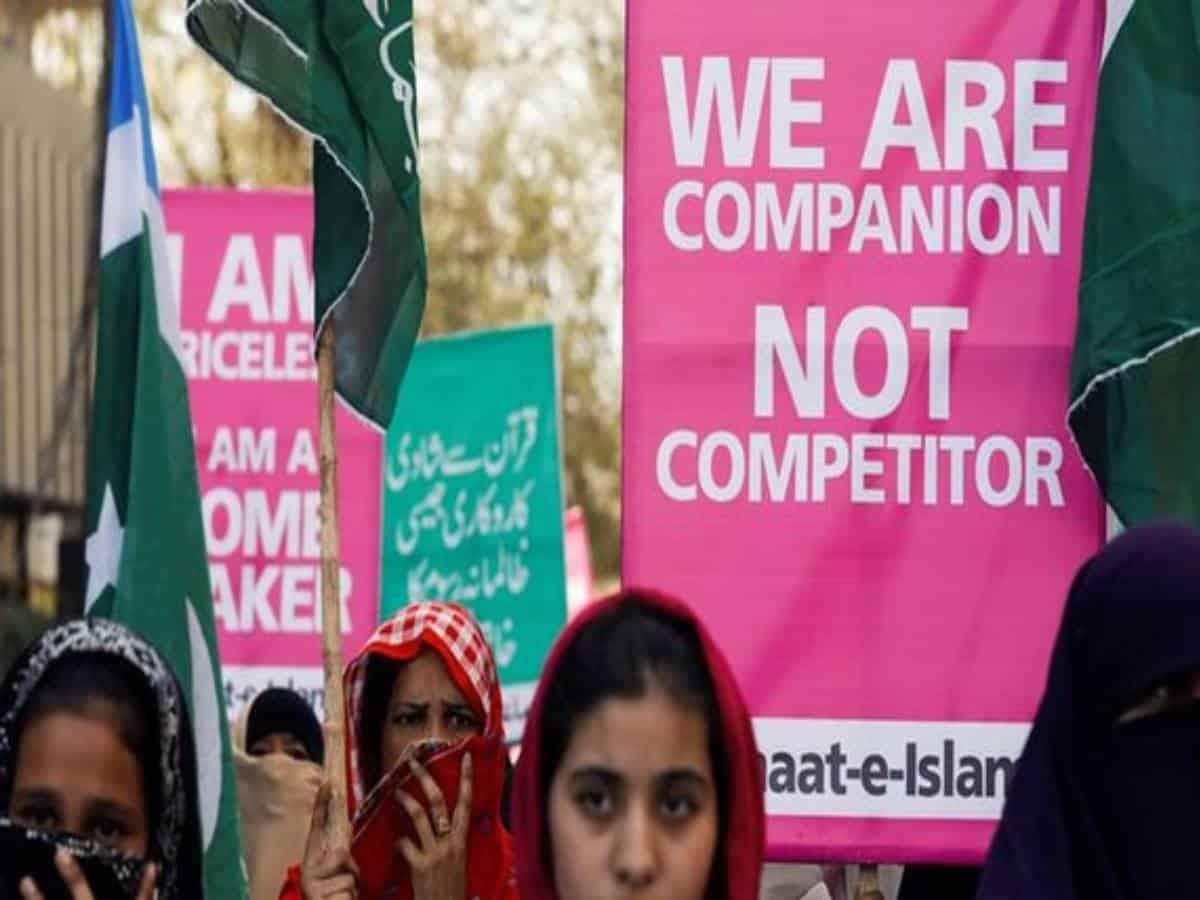 Pakistan: Women activists facing blasphemy allegations after 'Aurat March'