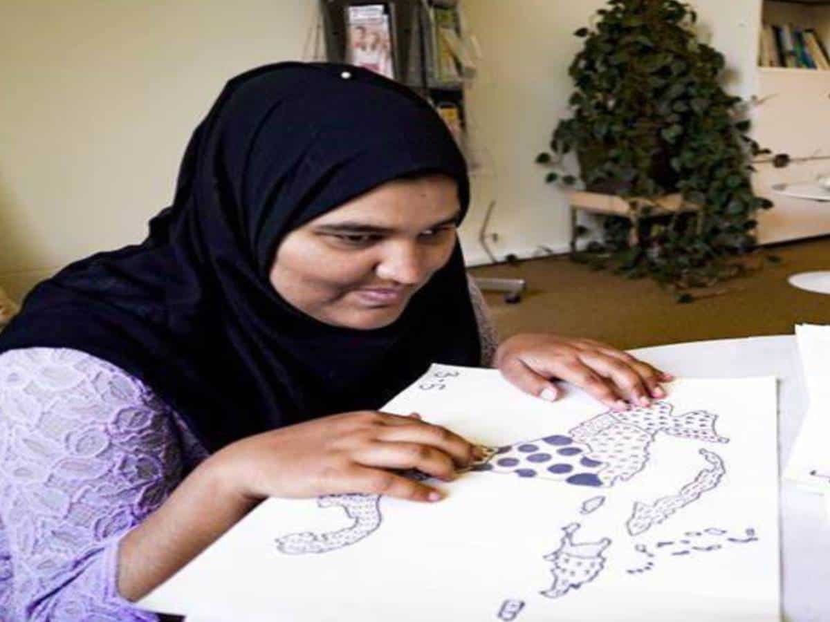 Visually impaired Pakistani student wins scholarship to Oxford University