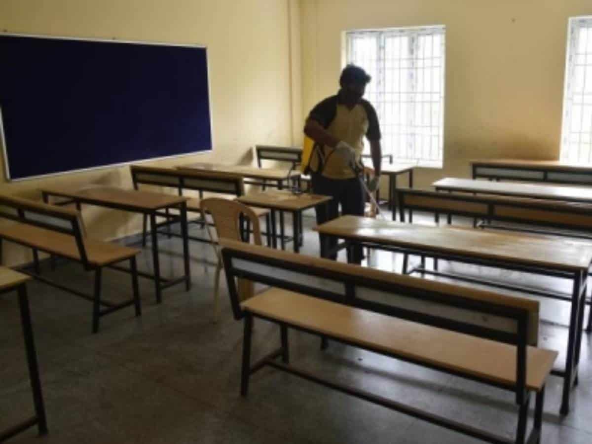Amid Covid, Andhra suspends classes for 1 to 9 standards