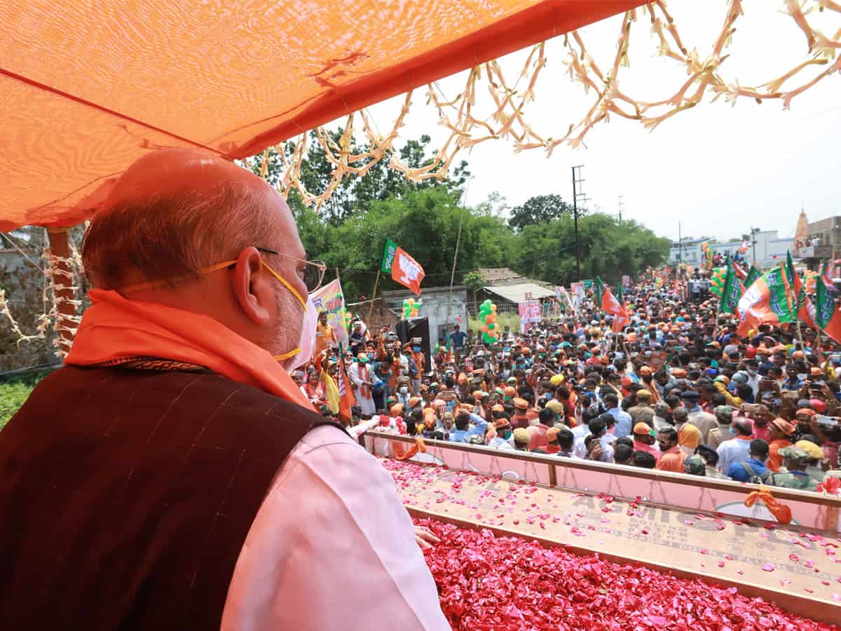 Bengal polls: Shah holds massive roadshow in Nadia