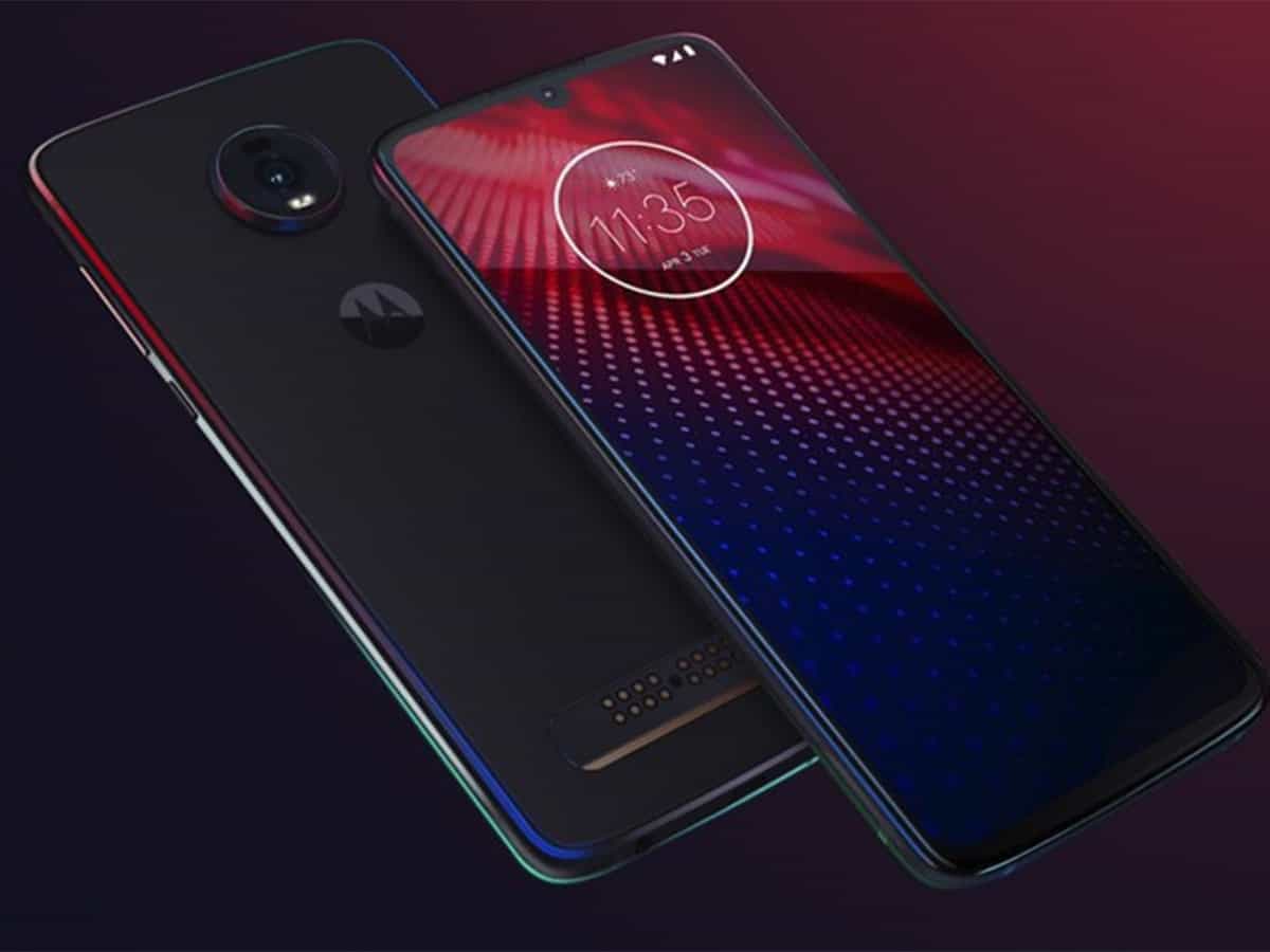 Motorola launches two new affordable smartphones in India